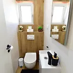Dora شقة *